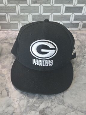 New Era Black Green Bay Packers Logo Snapback